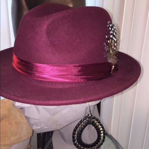 Fedora - Picture 1 of 3